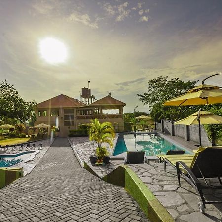 Santa Maria Hotel Entebbe Exterior foto